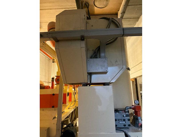 Agrex ag56/700 graan maalmachine - afbeelding 13 van  36