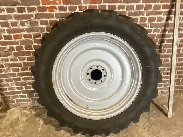 Agri max rt855 banden, wielen & velgen - afbeelding 2 van  10