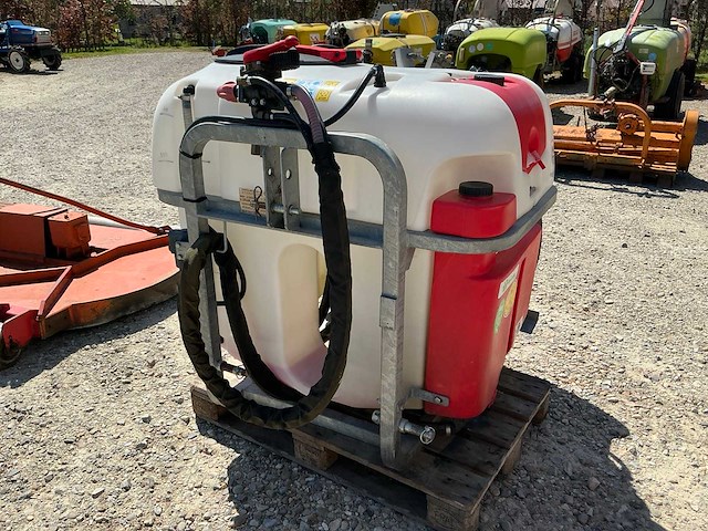 Agricolmeccanica aps400/8 gedragen spuitmachine - afbeelding 4 van  5