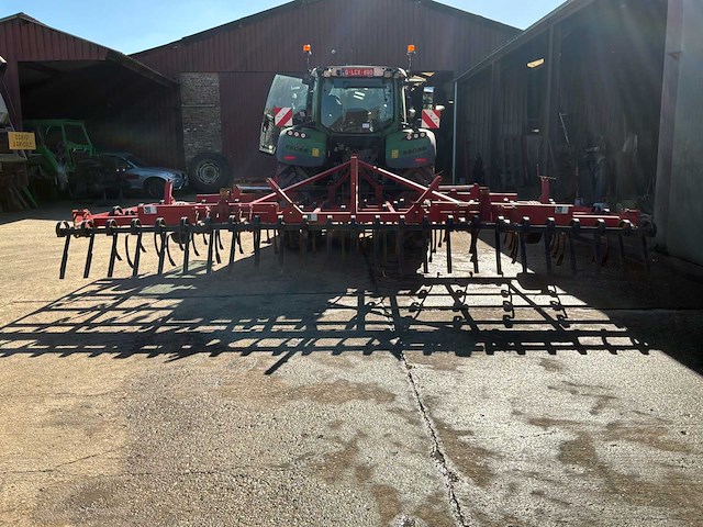 Agrignia vouwvibrator met harw-cultivator - afbeelding 3 van  5