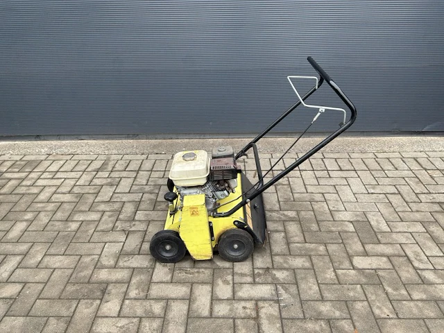 Agrinova ju603h rm verticuteer machine - afbeelding 9 van  13