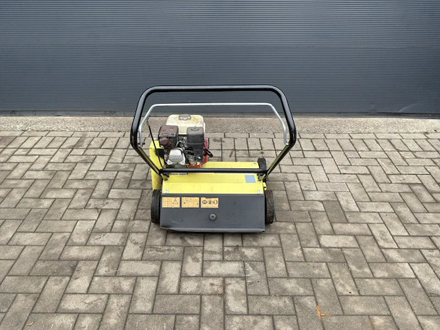 Agrinova ju603h rm verticuteer machine - afbeelding 12 van  13