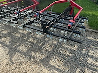 Agro-factory ii izak 9.0 hydraulisch opklapbare graslandeg met veertanden - afbeelding 21 van  25