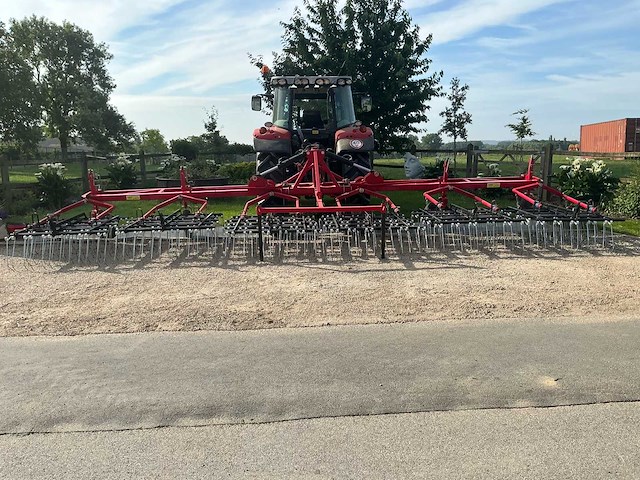 Agro-factory ii izak 9.0 hydraulisch opklapbare weidesleep met veertanden - afbeelding 12 van  25