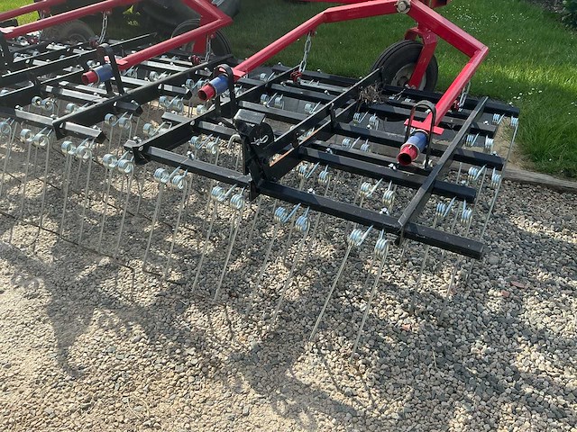 Agro-factory ii izak 9.0 hydraulisch opklapbare weidesleep met veertanden - afbeelding 21 van  25