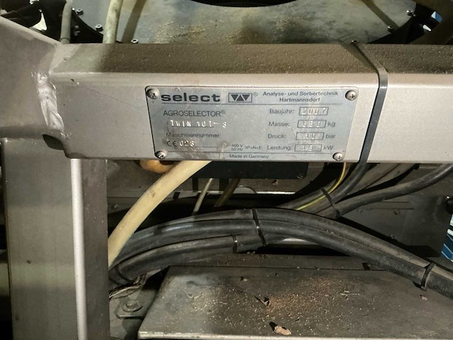 Agroselector optische aardappelsorteermachine met transportbanden en draagconstructie select w aardappel sorteermachine - afbeelding 8 van  17