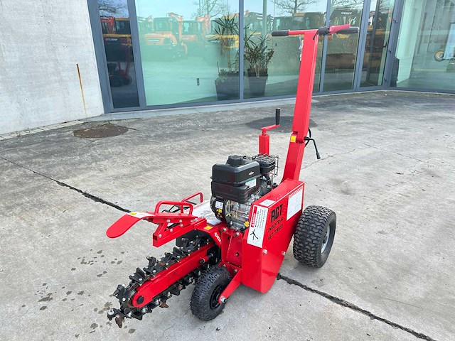 Agt - 2025 - tcr 650 - sleuvengraafmachine - afbeelding 11 van  18