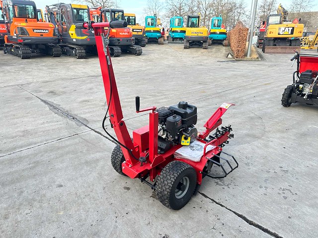 Agt - 2025 - tcr 650 - sleuvengraafmachine - afbeelding 15 van  18