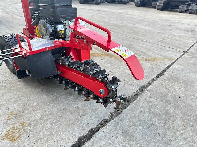 Agt - 2025 - tcr650 - sleuvengraafmachine - afbeelding 3 van  15