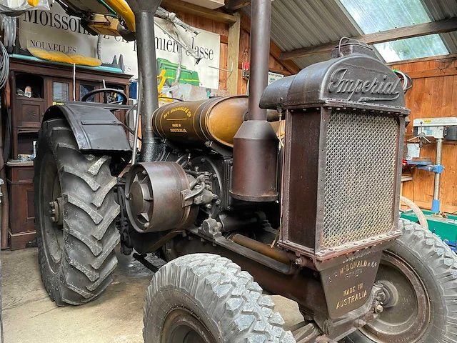 A.h. mcdonald imperial vintage tractor - collector's tractor - super-diesel twb – 1937 – 15 l - afbeelding 2 van  9