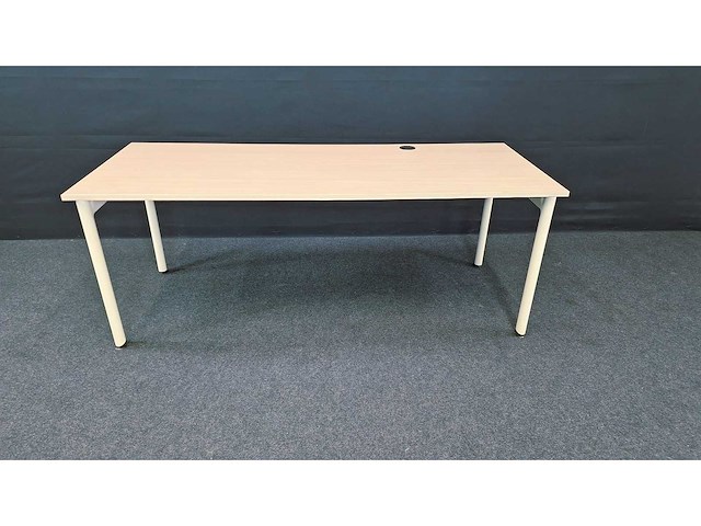 Ahrend - 100 - desk (3x) - afbeelding 1 van  7