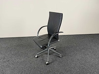 Ahrend - 350 - vergaderstoel - afbeelding 2 van  3