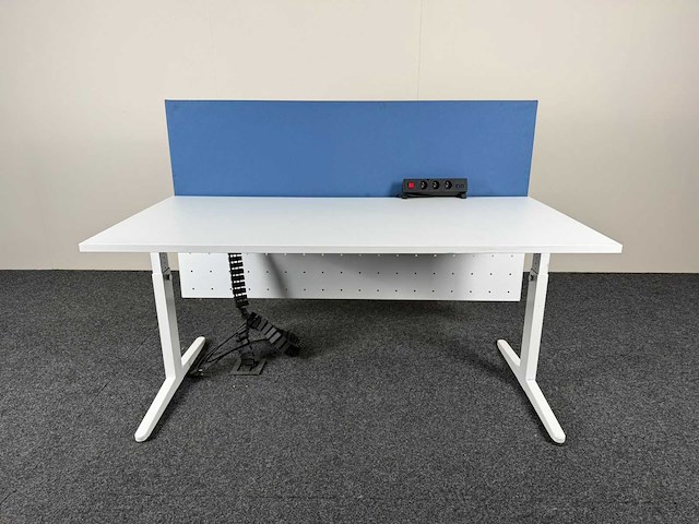 Ahrend - bureau - afbeelding 1 van  6