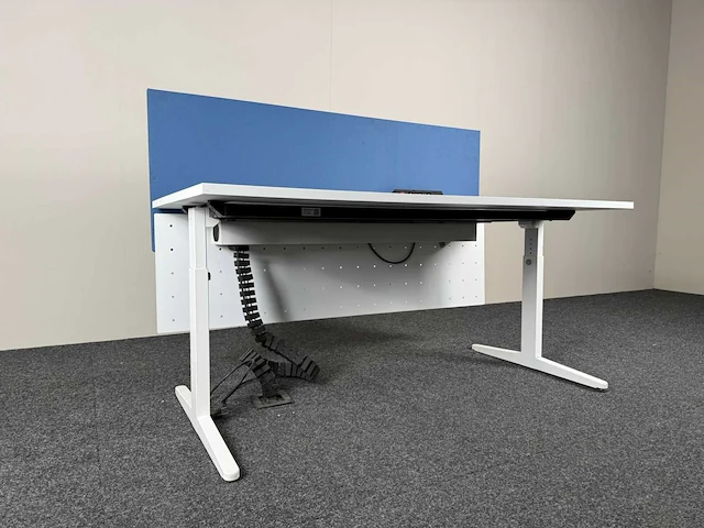 Ahrend - bureau - afbeelding 3 van  6
