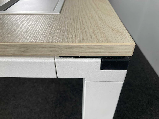 Ahrend - desk (2x) - afbeelding 15 van  19