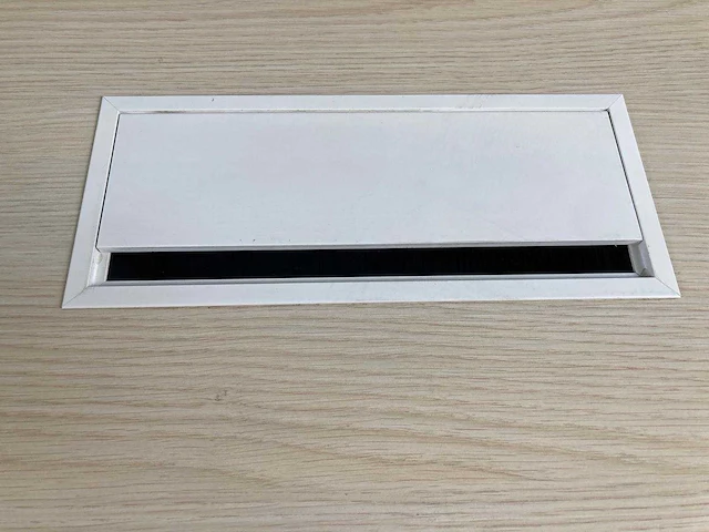 Ahrend - desk (2x) - afbeelding 8 van  19