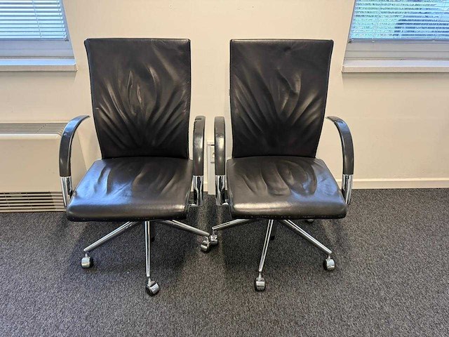 Ahrend - desk chair (2x) - afbeelding 1 van  6
