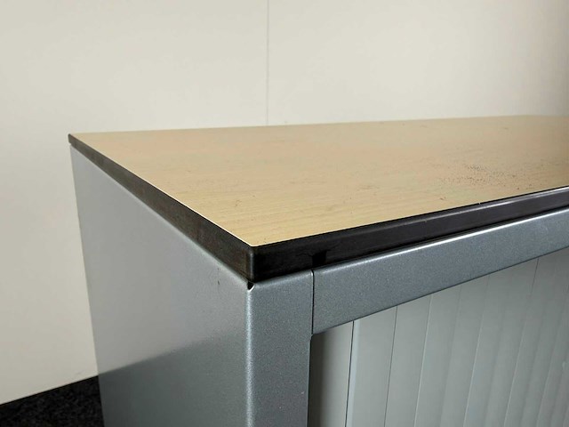 Ahrend - halfhoge roldeurkast - archiefkast - afbeelding 3 van  6