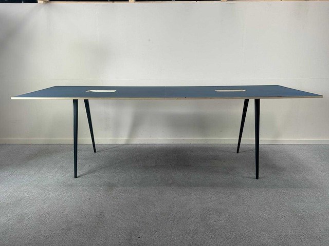 Ahrend - hoge vergadertafel - vergadertafel - afbeelding 2 van  9