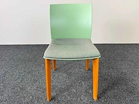 Ahrend - kantinestoel