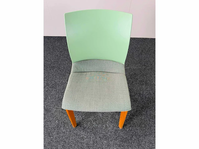 Ahrend - kantinestoel - afbeelding 2 van  6