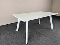 Ahrend - kantinetafel - afbeelding 3 van  3