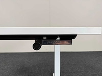 Ahrend - met slinger verstelbaar - bureautafel - afbeelding 6 van  8