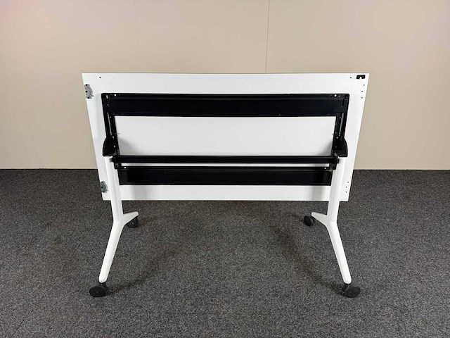 Ahrend - mobiele klaptafel - bureautafel - afbeelding 1 van  6
