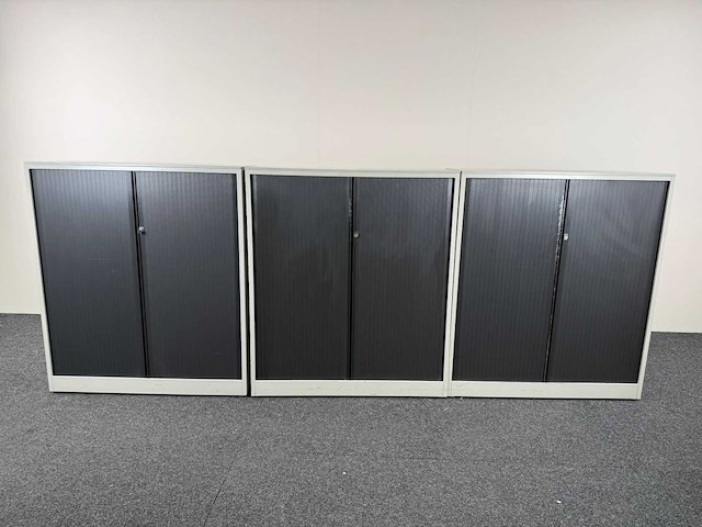 Ahrend - roldeurkast - archiefkast (3x) - afbeelding 1 van  7