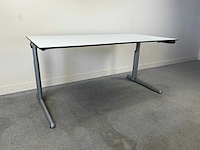 Ahrend - slingerbureau - bureau (4x) - afbeelding 1 van  7