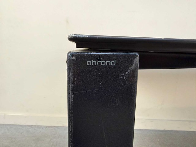 Ahrend - vergaderafel - bureau - afbeelding 4 van  6