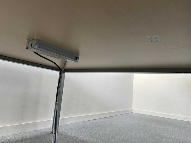 Ahrend - vierkant 140 x 140 - vergadertafel - afbeelding 5 van  8