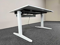 Ahrend - zit-sta elektrisch verstelbaar - bureautafel - afbeelding 3 van  9