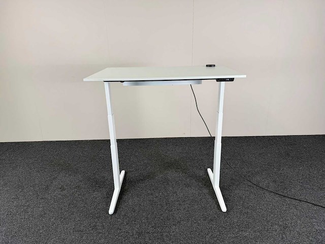Ahrend - zit-sta elektrisch verstelbaar - bureautafel - afbeelding 6 van  9