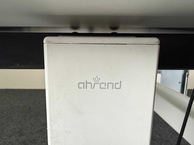 Ahrend - zit/sta elektrisch in hoogte verstelbaar - bureau - afbeelding 6 van  6