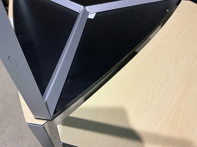 Ahrend bureautafel (3x) - afbeelding 3 van  7