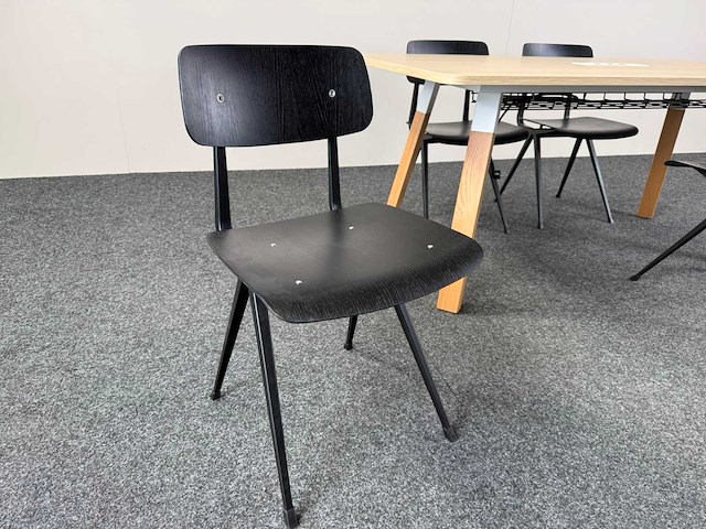 Ahrend / hay - vergaderset - afbeelding 6 van  6