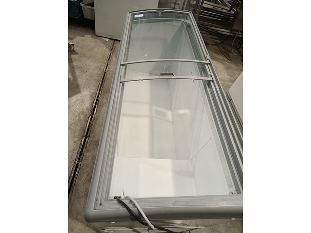 Aht - afbeelding 4 van  8