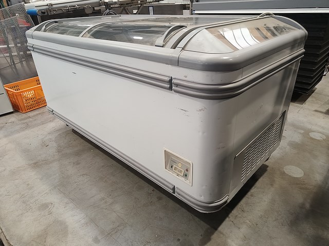 Aht - afbeelding 2 van  10