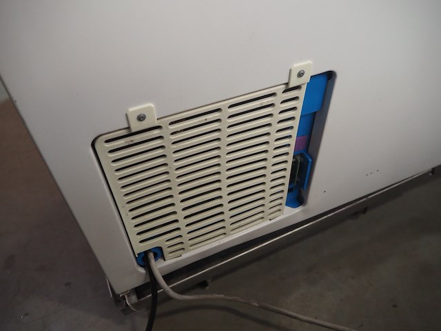 Aht - afbeelding 8 van  9