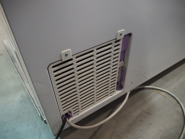 Aht - afbeelding 8 van  9