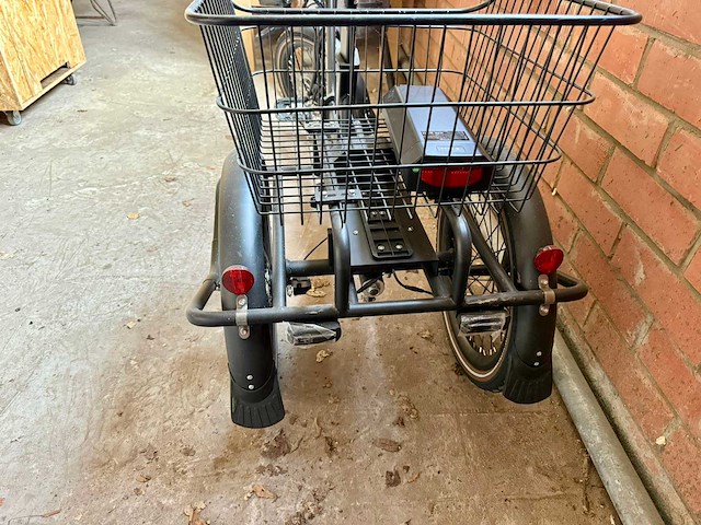 Ai tour elektrische fiets - afbeelding 4 van  10