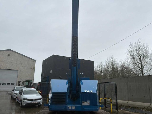 Aichi - sr21a - telescopic crane - 2006 - afbeelding 12 van  15