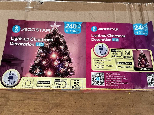 Aigostar kerst- & seizoensartikelen kunstkerstboom inclusief ledverlichting - afbeelding 1 van  1