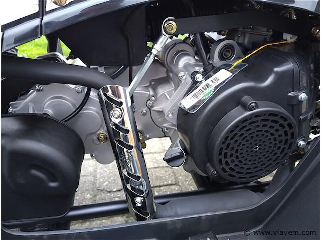 Aiii commander 200cc quad - afbeelding 16 van  42