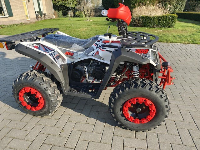 Aiii commander 200cc quad - afbeelding 19 van  26