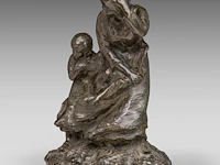 Aimé-jules dalou (1838-1902), mother and child in a storm, patinated bronze, susse frères edition 37.5 cm. (14.75 in.) - afbeelding 2 van  9