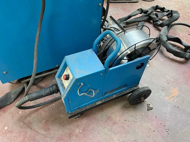 Air liquide le safmig 400 bl mig lasmachine - afbeelding 4 van  9