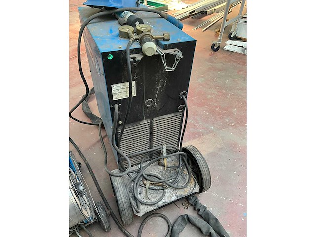 Air liquide le safmig 400 bl mig lasmachine - afbeelding 7 van  9