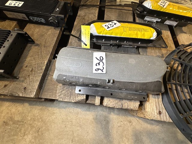 Airbag - afbeelding 1 van  1